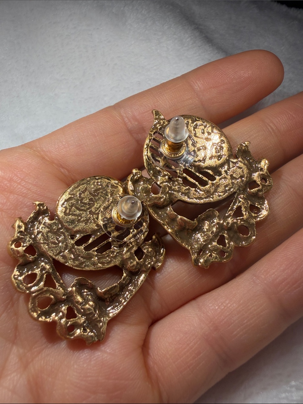 Kenneth Jay Lane Gold-Tone Egyptian Harp Earrings with Purple Cabochons - Picture 3 of 6
